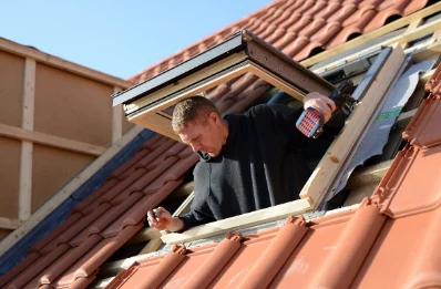 Pose de fenêtres de toit Velux à Vaxainville